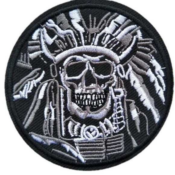 Embroidered skull Chief Patch, NATIVE iron Tribal Accessory - Picture 1 of 2